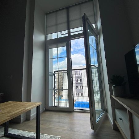 Radio City Loft Kaunas Buitenkant foto